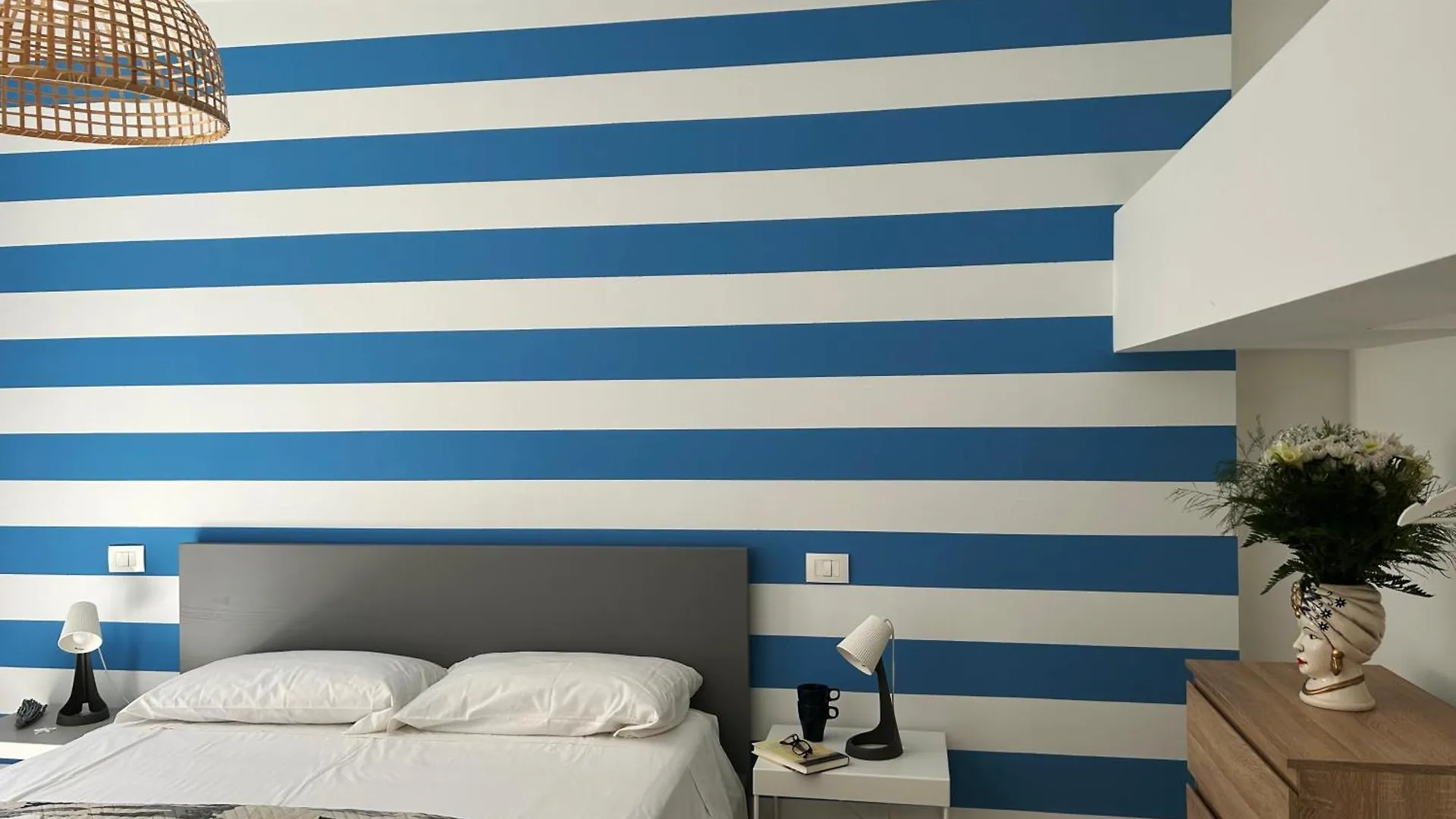 Sealands 50 Meters From The Sandy Beach With Wifi Avola 0*,  Italia